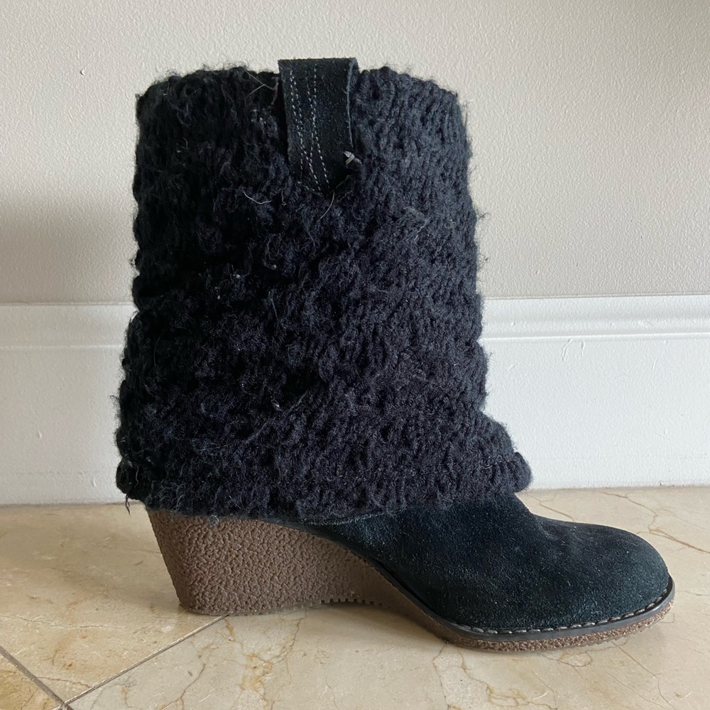 Dr. Scholl’s wedge slouch boots size 9.5